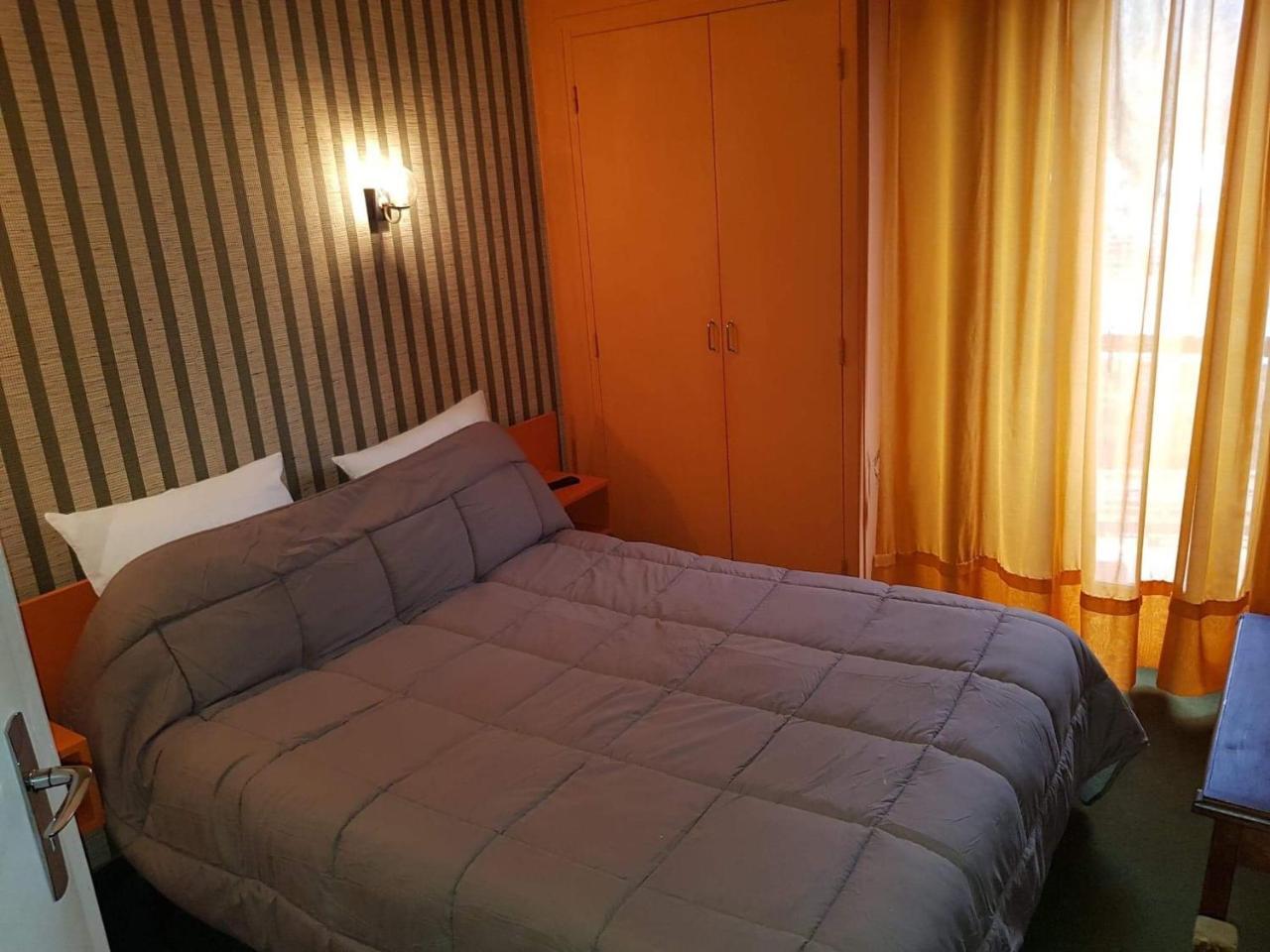 Hotel Restaurant L'Agapanthe Pont-de-Salars Екстер'єр фото